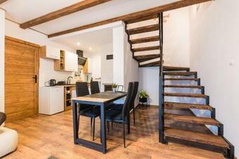 Malinowy Chru?niak Apartamenty