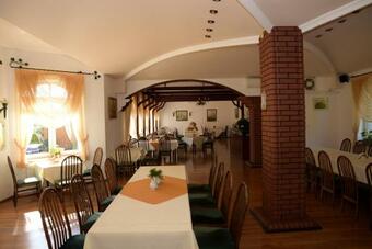 Hotel Zajazd U Herman�w
