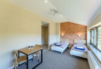 Bed & Breakfast Pokoje Ornamental Farm Bukowiec