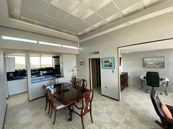 Apartamento In The Heart Of It All! Two-bedroom Penthouse In Guaynabo