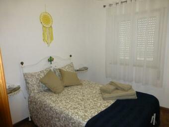 Espiche, T3 Bedroom Apartment In Algarve