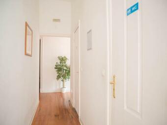 Hostal No Limit Alfama Guesthouse