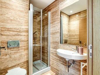 Modern Holiday Home In Salir Do Porto With Swimming Pool