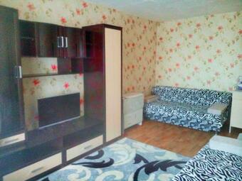 Apartment On Trassa M5