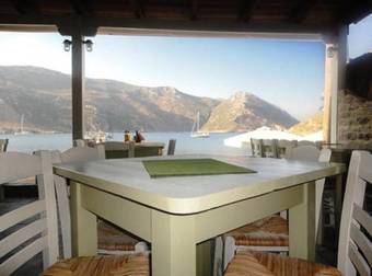 Hostal Rooms Akrotiri