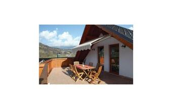 Two-bedroom Apartment In Bled