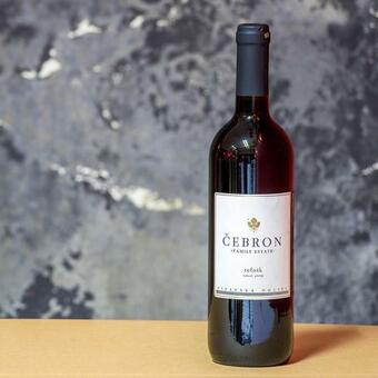 Hostal ?ebron Family Estate