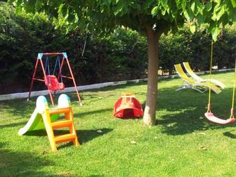 Hostal Finikes Studios