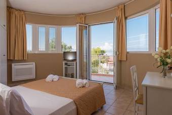 Arkadia Hotel - Adults Only