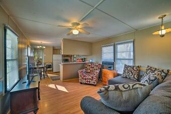 Home In Waterloo Walk To Pickwick Lake With Fishing