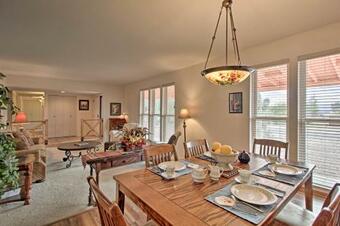 Casa De Rancho Feliz With Hot Tub And Mountain View!