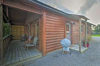 Heber Springs Retreat With Riverfront Patio And Dock!