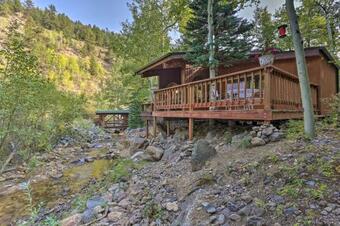 The Cabin On Clear Creek A Shire Experience!