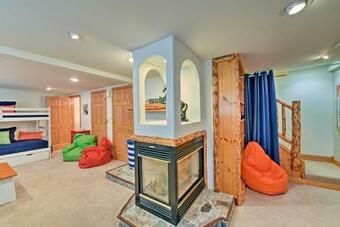 2-acre Buena Vista Estate With Mount Princeton Views!