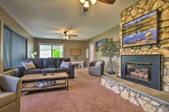 Dog-friendly Cozy Ca�on Rancher Vacation Home