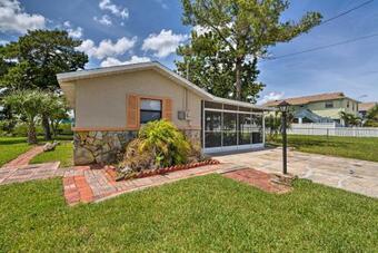 Waterfront Hernando Beach Home With Dock And Hot Tub!