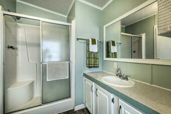 Anglers Getaway Riverfront Home With Boat Dock