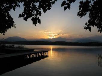 Hostal Pension Und Ferienwohnungen Goldene Rose