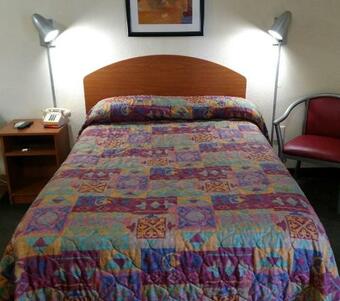 Hotel Intown Suites Extended Stay Jacksonville Fl - Orange Park