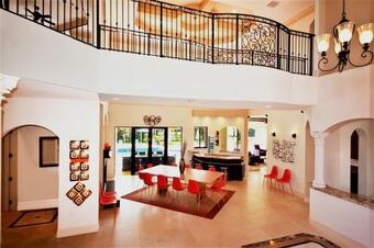 Villa Chateau Paradiso Plantation Mansion