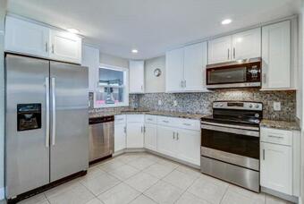 New Listing! Spacious Haven With Pool & Hot Tub Home