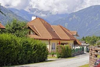 Ferienwohnungen Riedl