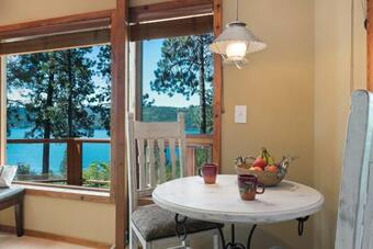 Camp Runamuck Idaho Bed And Breakfast