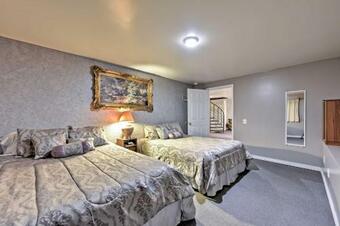 Huge Preston Cabin With Game Room And Mountain Views!