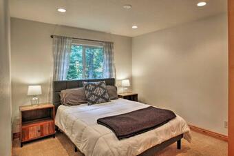Spacious Hayden Lake House - 3 Minutes To Marina!