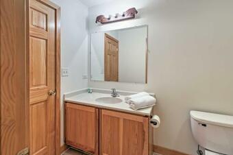 Villa Cozy Townhome, Half Mi To Starved Rock State Park!