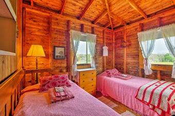 Lovely Raspberry Cottage With Rowboat On Back Cove!