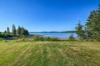 Shorefront House With Views, 14 Mi To Acadia Np!