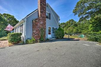 East Falmouth Home With Pool- Near Downtown And Beach