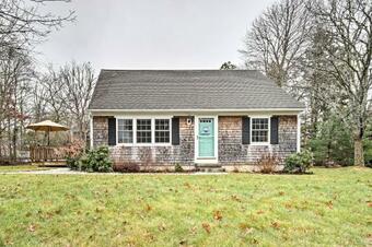 Private East Falmouth Home - 5 Minutes To Beaches!