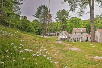 Rustic-chic Cottage With Yard And Grill - Near Hiking!