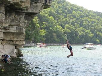 Private Lakefront Cabin Hot Tub Pool Table Wifi Amazing View Close To Branson