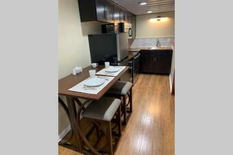 Apartamento Colonnade Hotel: Wild West Charm With A Modern Flair!