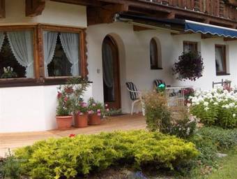 Hostal Pension Appartements Via Claudia