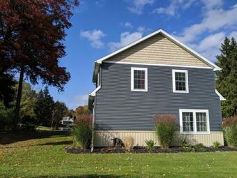 5880 Cardinal Rd. Home