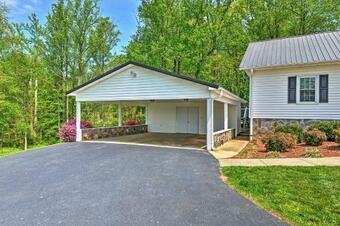 Dobson Farmhouse With Wraparound Porch And Fire Pit!