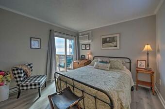 Apartamento Oceanfront Topsail Beach Retreat - Steps To Shore!