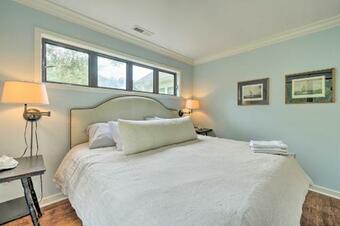 Chic Beach House Hike, Swim, Bike And Explore!