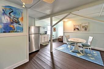 Apartamento Historic Swansboro Studio With Intracoastal View!