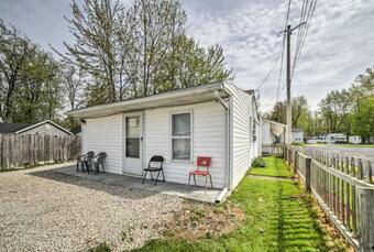 Geneva-on-the-lake Cottage With Patio - Walk To Shore