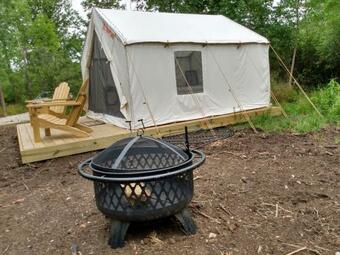 Tentrr Signature - The Lost Pearl In Wine County