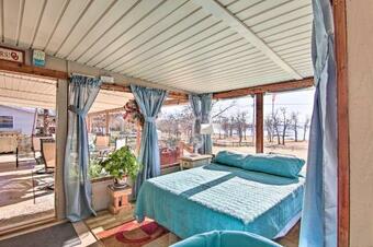 Lake Eufaula Hideaway With Fire Pit And Hot Tub!