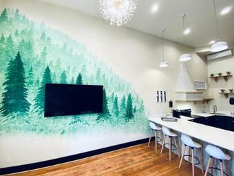 Luxury 2bedrooms 2kingbeds Historic Building