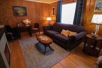 Hotel Anchor Inn Resort