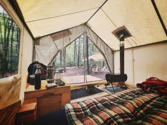 Tentrr - Retreat On Bear Creek