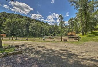 Apartamento Ranch Apt With 50 Acres - Mins To Raystown Lake!